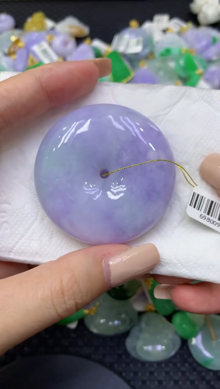 颈饰18K金镶嵌翡翠天然缅甸翡翠A货