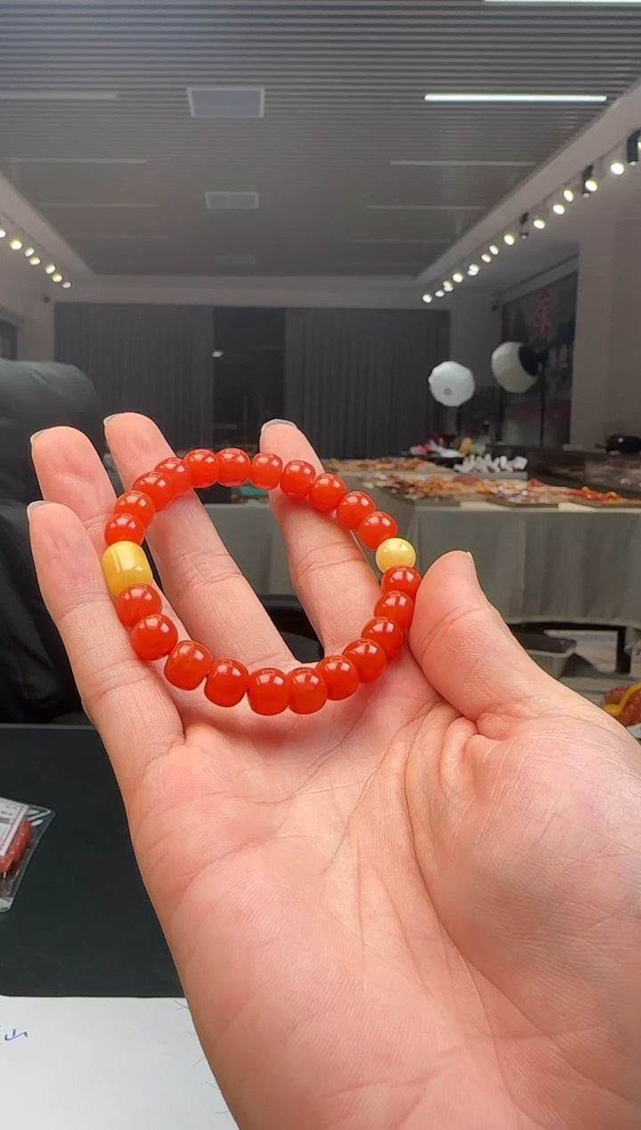 未镶嵌蜜蜡手串君****✨DSD0803206