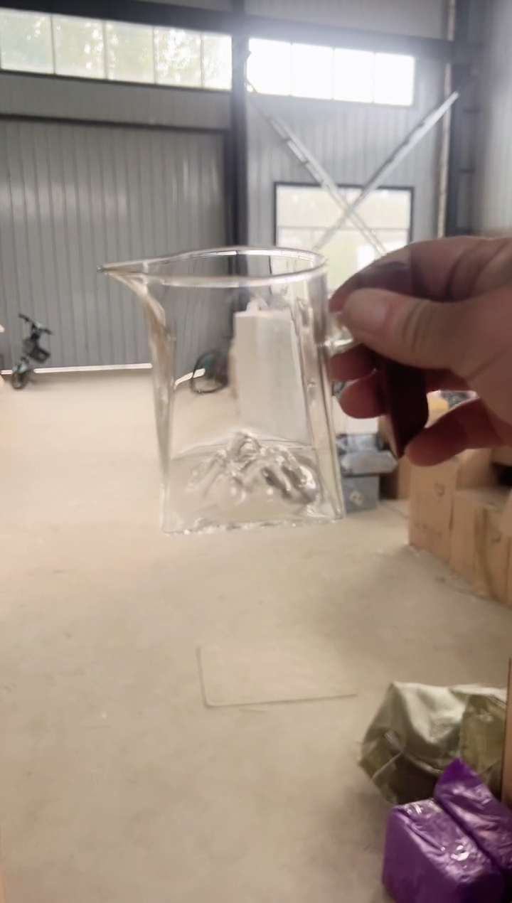 高硼硅玻璃公道杯