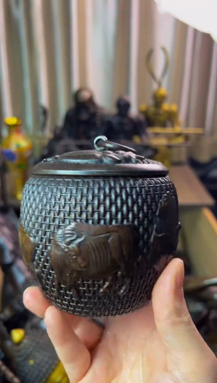 【闪购商品】1案台摆件 物品摆件