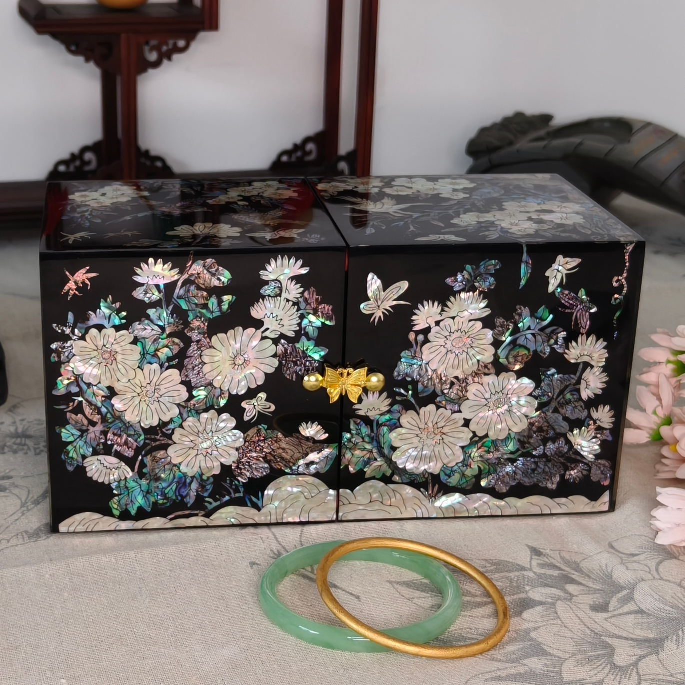 首饰盒/箱 韩版双开门首饰盒螺钿镶嵌结婚嫁妆盒平遥推光漆器