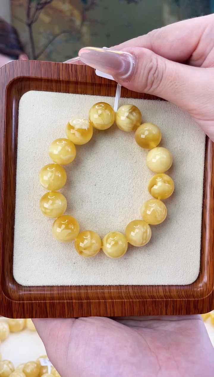 未镶嵌蜜蜡裸石手串