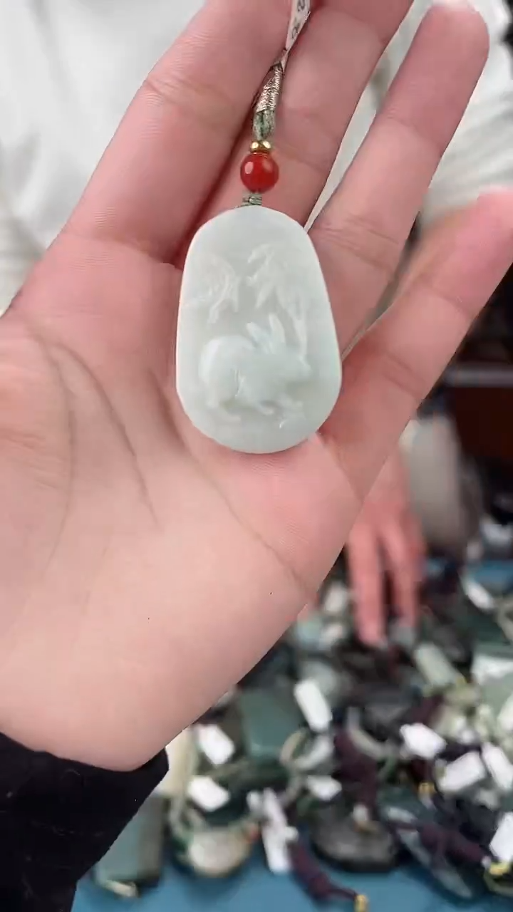 【闪购商品】和田玉（糖玉）颈饰未镶嵌多样性发货，一物一拍