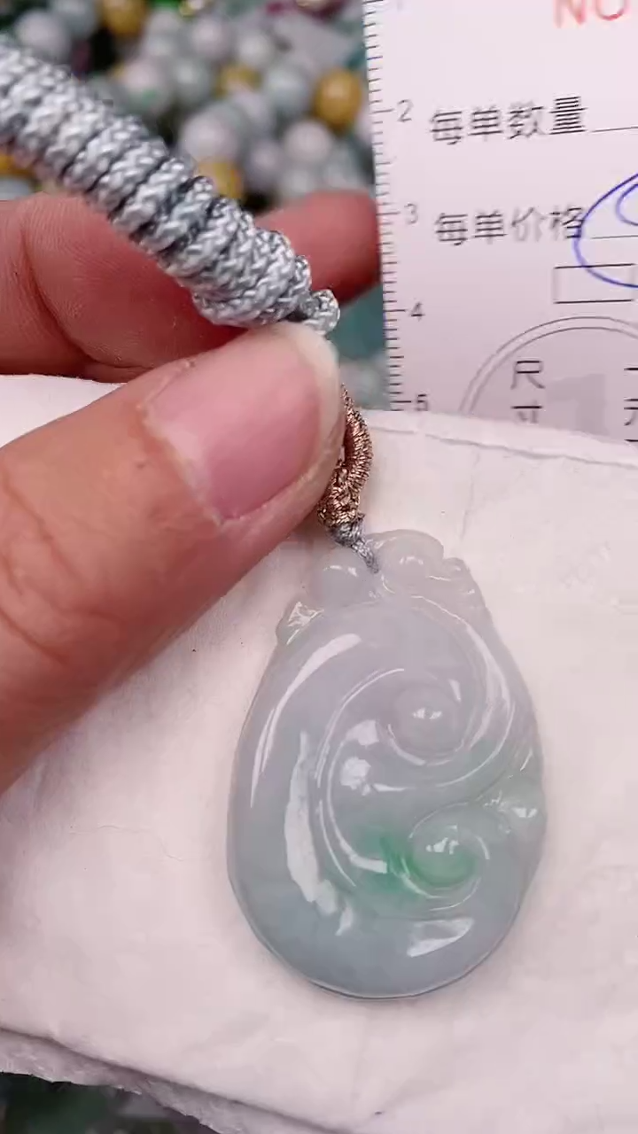 【闪购商品】翡翠颈饰未镶嵌00002834