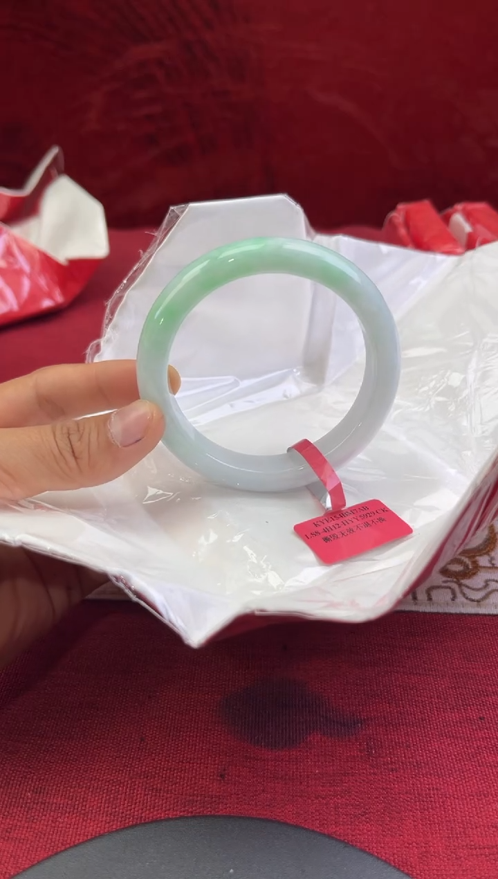 【闪购商品】翡翠手镯未镶嵌3翡翠手镯