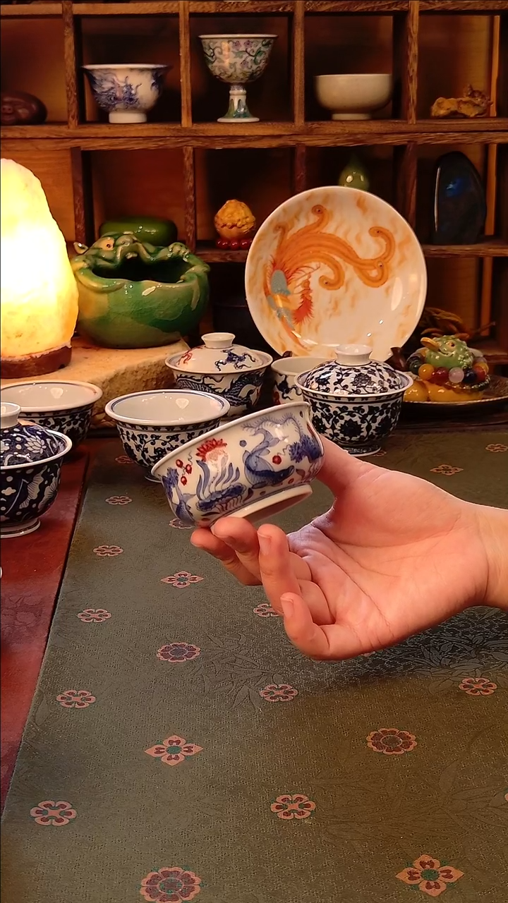 【手工手绘釉里红鱼藻普洱杯】