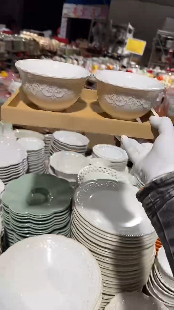 陶瓷2个花溪碗微瑕 凑满20元包邮