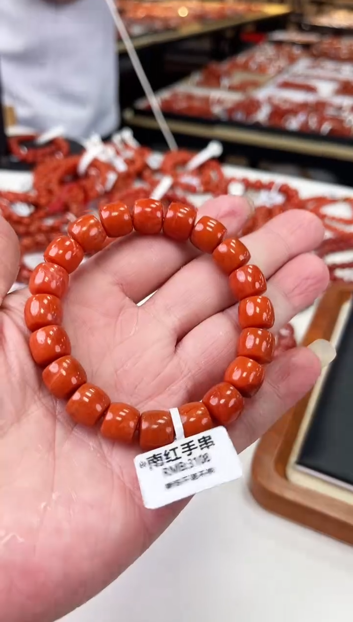 【闪购商品】南红玛瑙瓦西直切手串10+未镶嵌一个/条