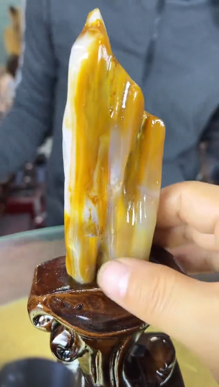 缅甸天然树化玉精品摆件