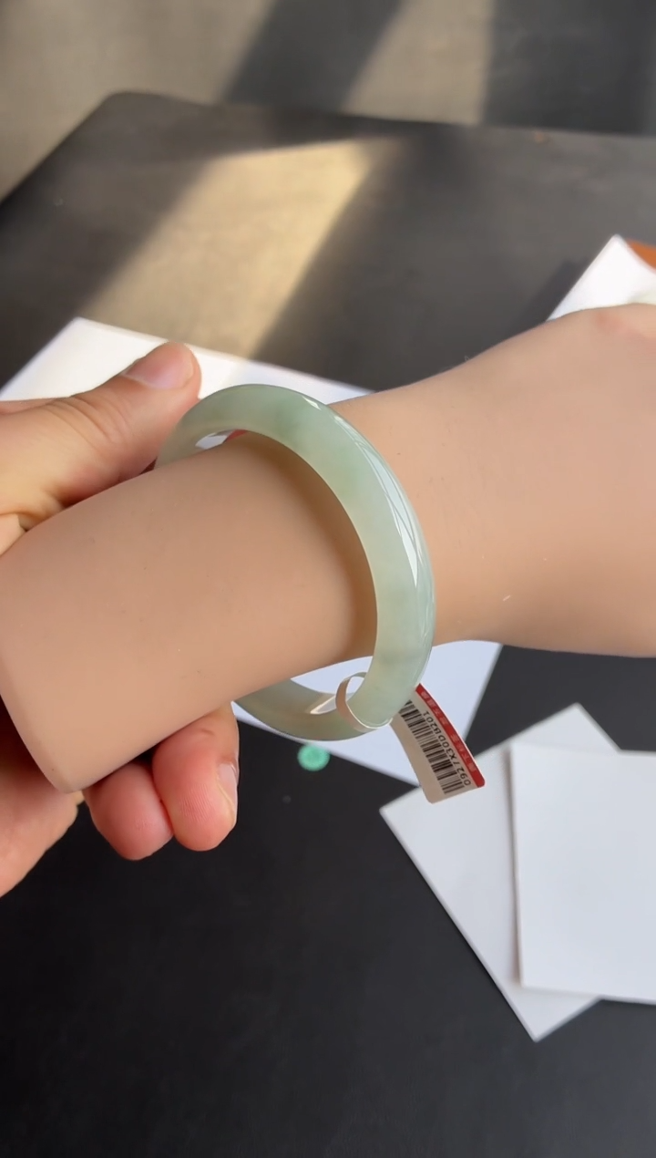 未镶嵌手镯翡翠18号55.7*12*8.1正圈