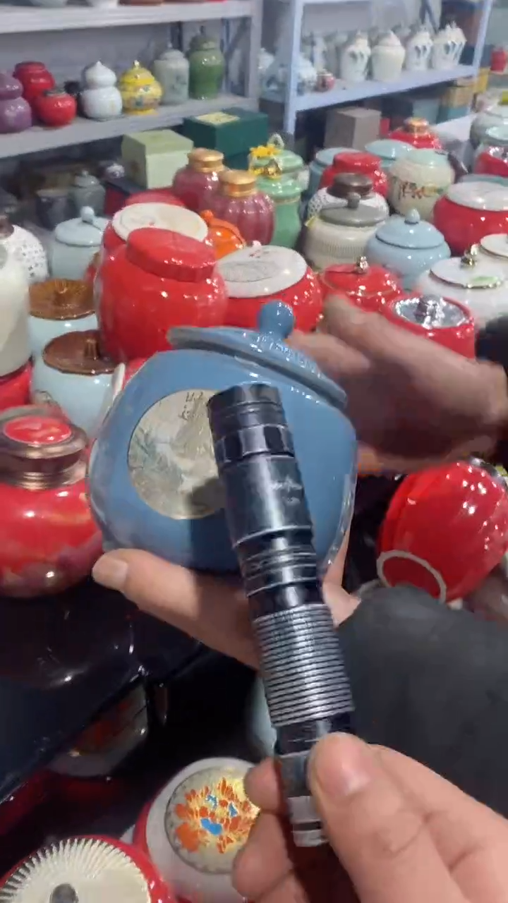 【闪购商品】罐陶瓷茶叶罐储物密封罐家用绿茶红茶普洱龙井