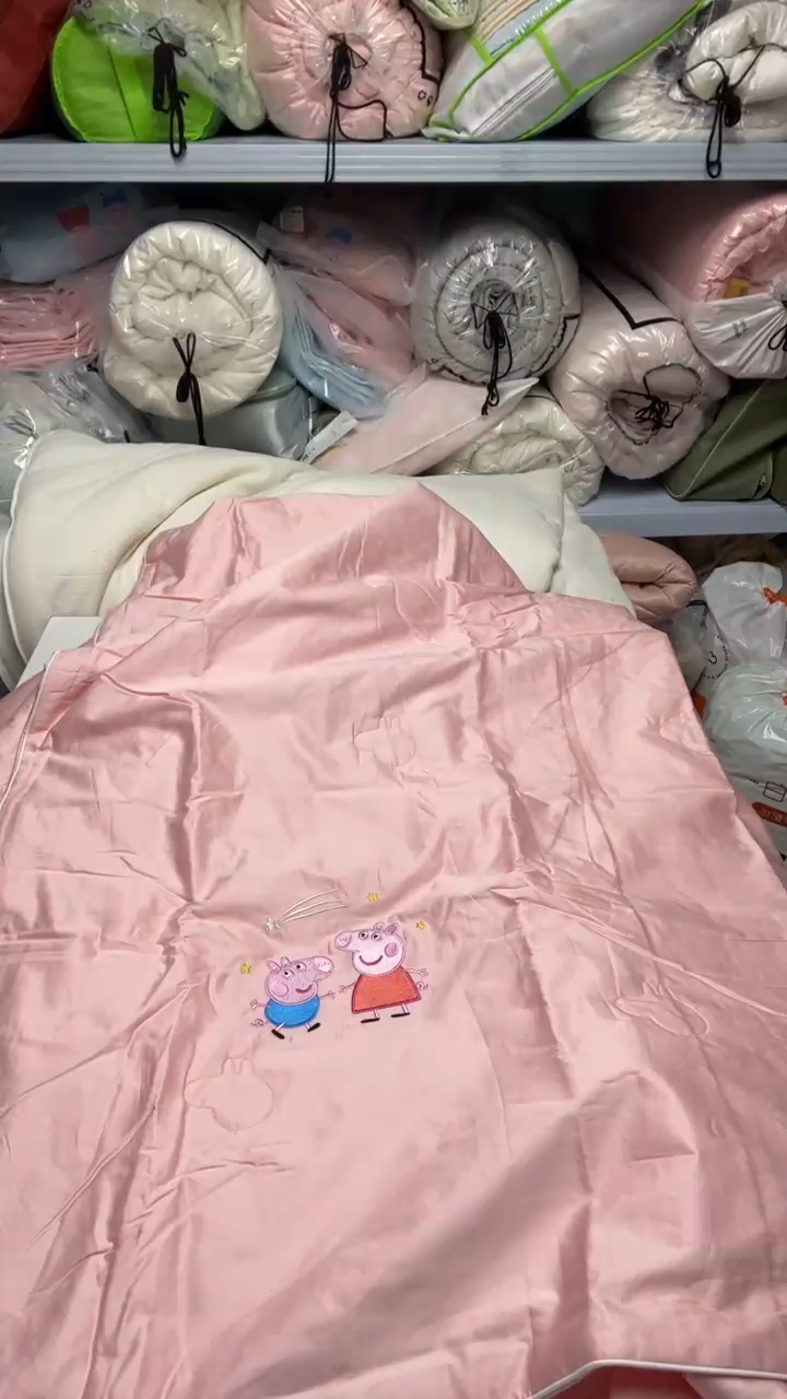95%以上长绒棉夏被150*200 粉