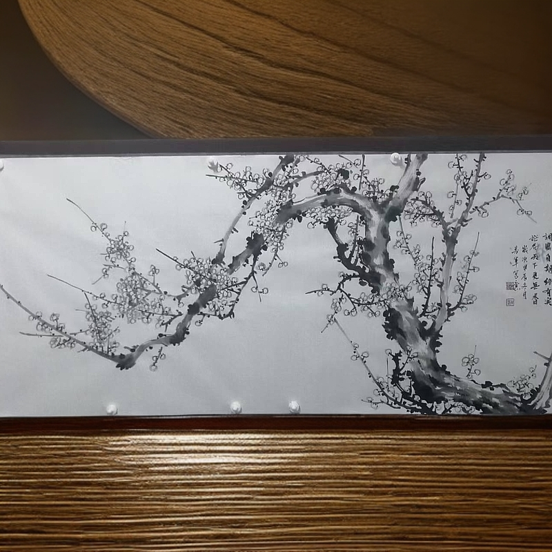 张芳军老师小六尺墨梅图