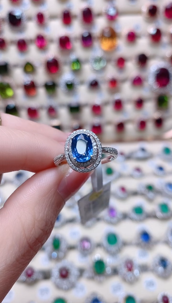 【闪购商品】蓝宝石18K金戒指18K金镶嵌1