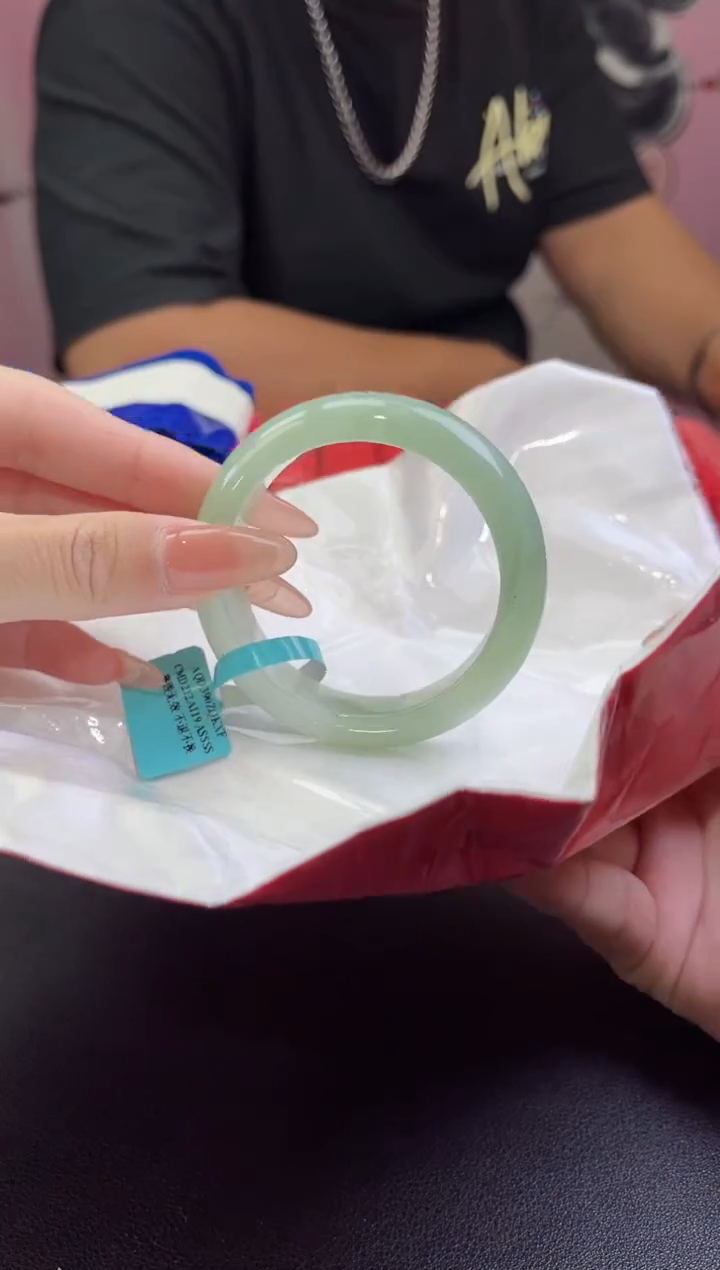 【闪购商品】翡翠手镯未镶嵌翡翠手镯5