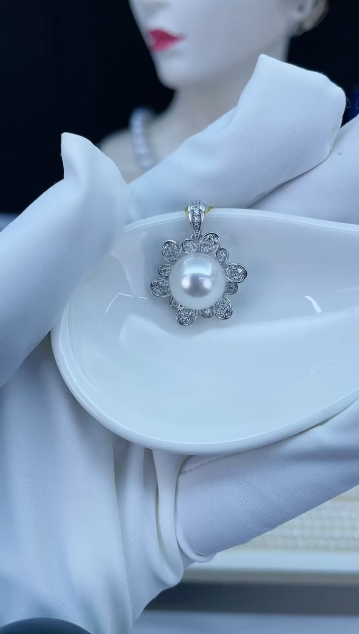 【闪购商品】海水珍珠颈饰银S925镶嵌海水澳白珍珠吊坠10-11mm