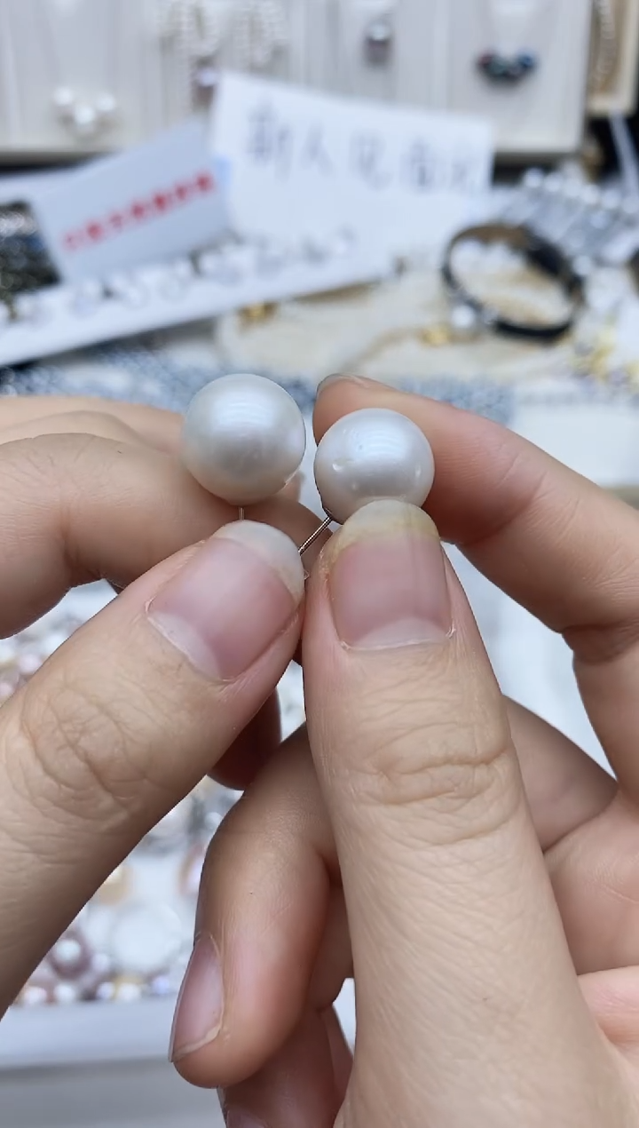 银S925镶嵌耳饰淡水珍珠花*?耳钉
