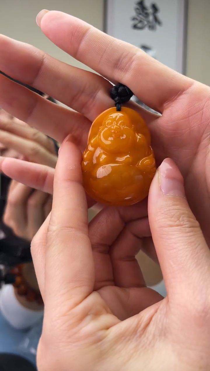 琥珀未镶嵌珠宝奇石T014微瑕假一罚十，多样性发一件