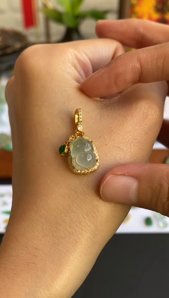 未镶嵌定制翡翠小滴溜~