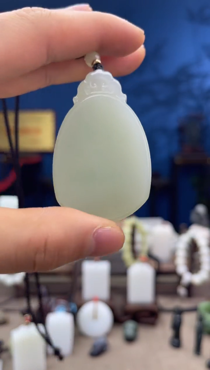 【闪购商品】和田玉颈饰未镶嵌1