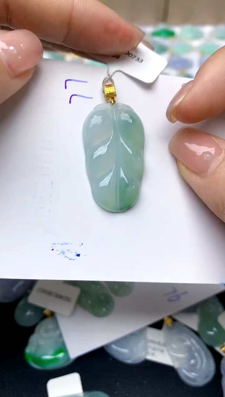 【闪购商品】翡翠颈饰18K金镶嵌77天然A货翡翠