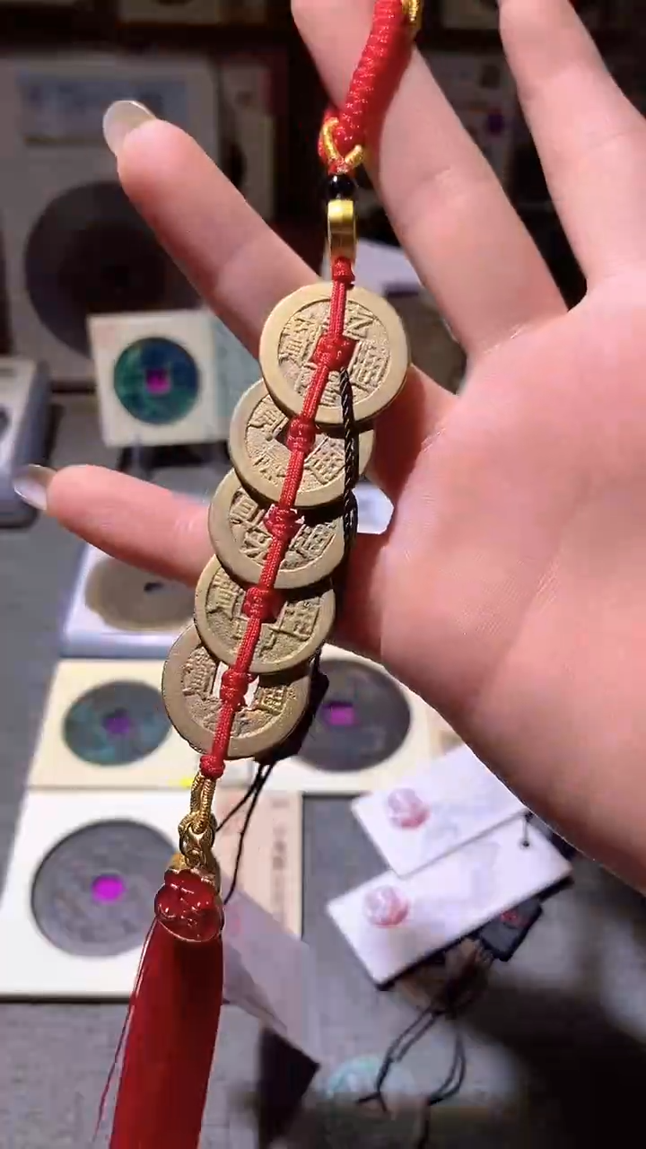 铜81评级币1枚一眼大开门