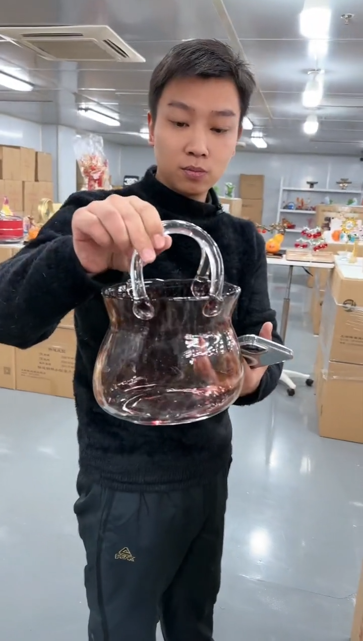 【闪购商品】玻璃小飞0088