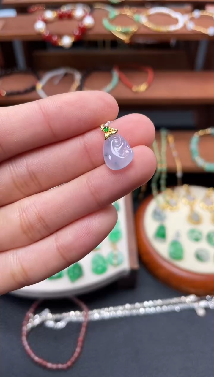 【闪购商品】翡翠吊坠(不含链)18K金镶嵌一个  JK645