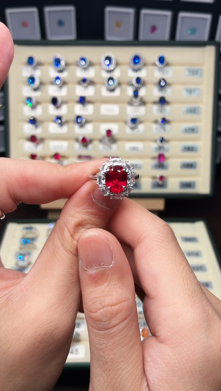 无925银豪镶鸽血红色女神戒