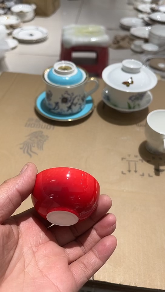瓷小红杯子1个微瑕隆达骨瓷