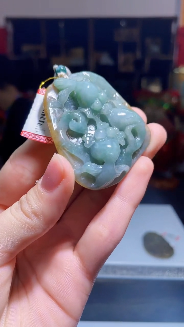 【闪购商品】翡翠吊坠(不含链)未镶嵌X132