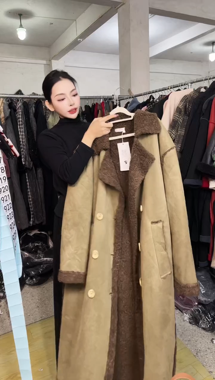 901闪购外套外披马甲打底裤子