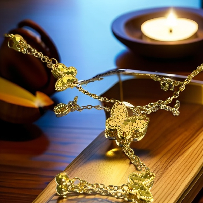 【You佳好物】18K镶嵌百搭时尚碎冰冰龙鳞蝴蝶吊坠项链 B25