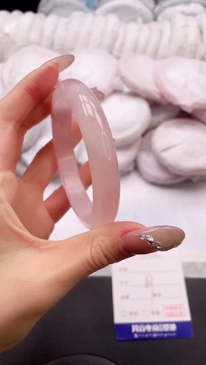 【闪购商品】石英质玉未镶嵌手镯14K432-57