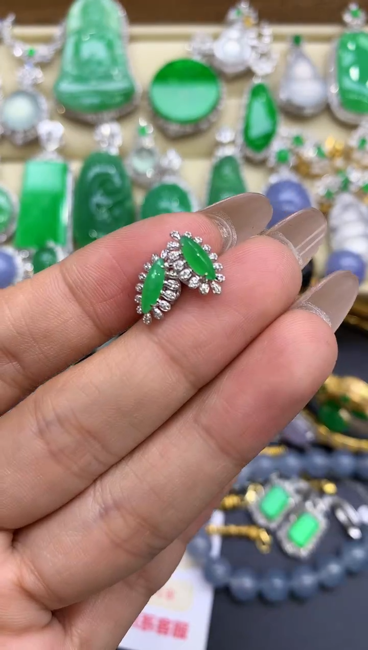 18K金镶嵌翡翠耳饰187-中国好珍宝