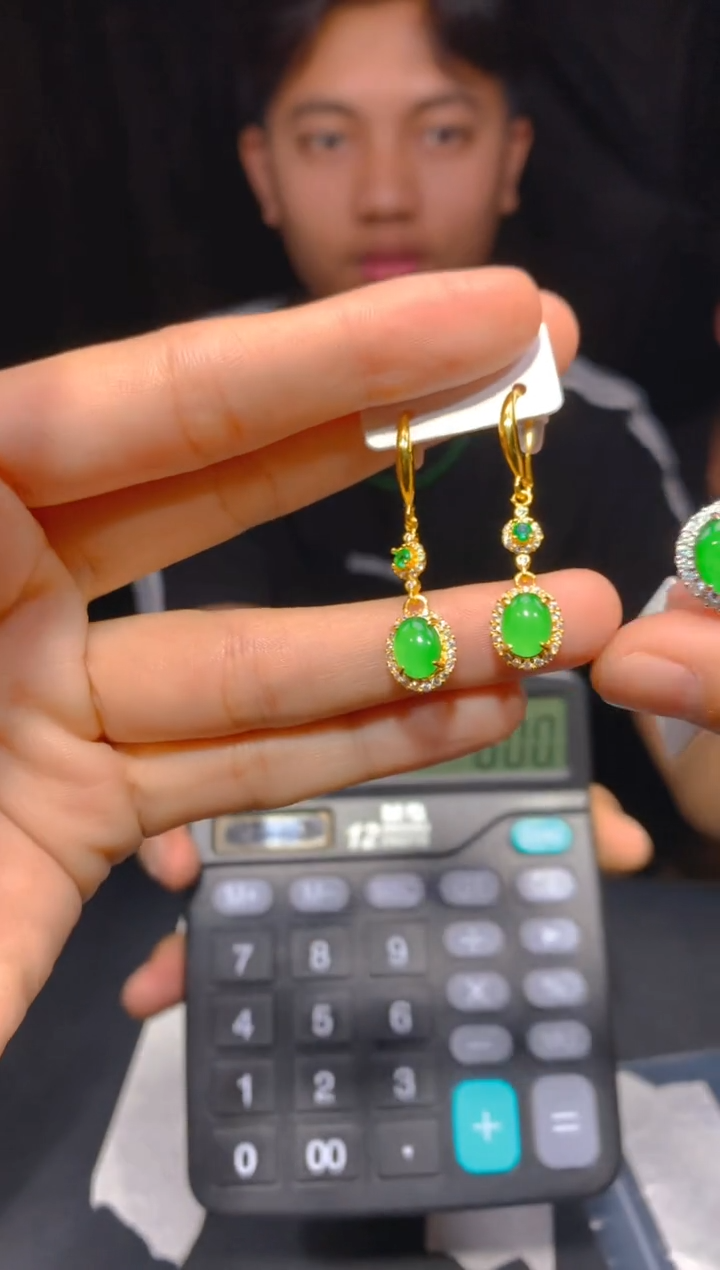 【闪购商品】定制翡翠未镶嵌142多样性发货（发其一）