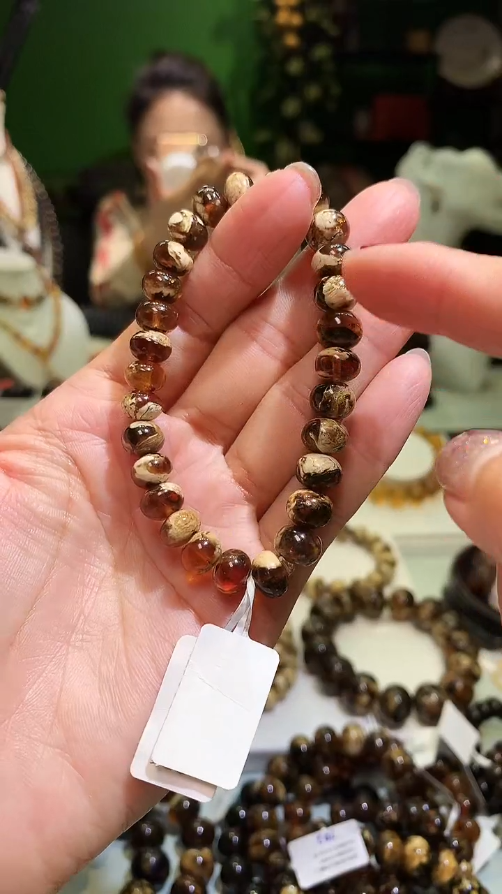 【闪购商品】琥珀裸石未镶嵌抚顺琥珀
