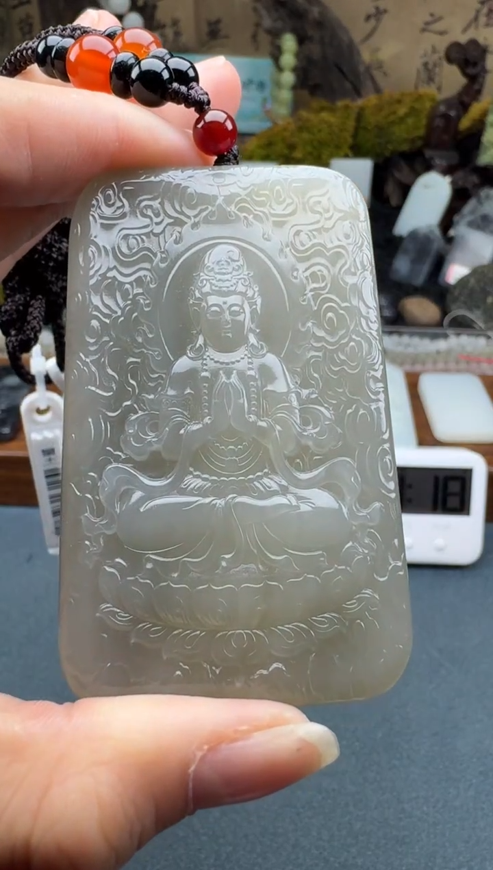 【闪购商品】和田玉颈饰未镶嵌开心