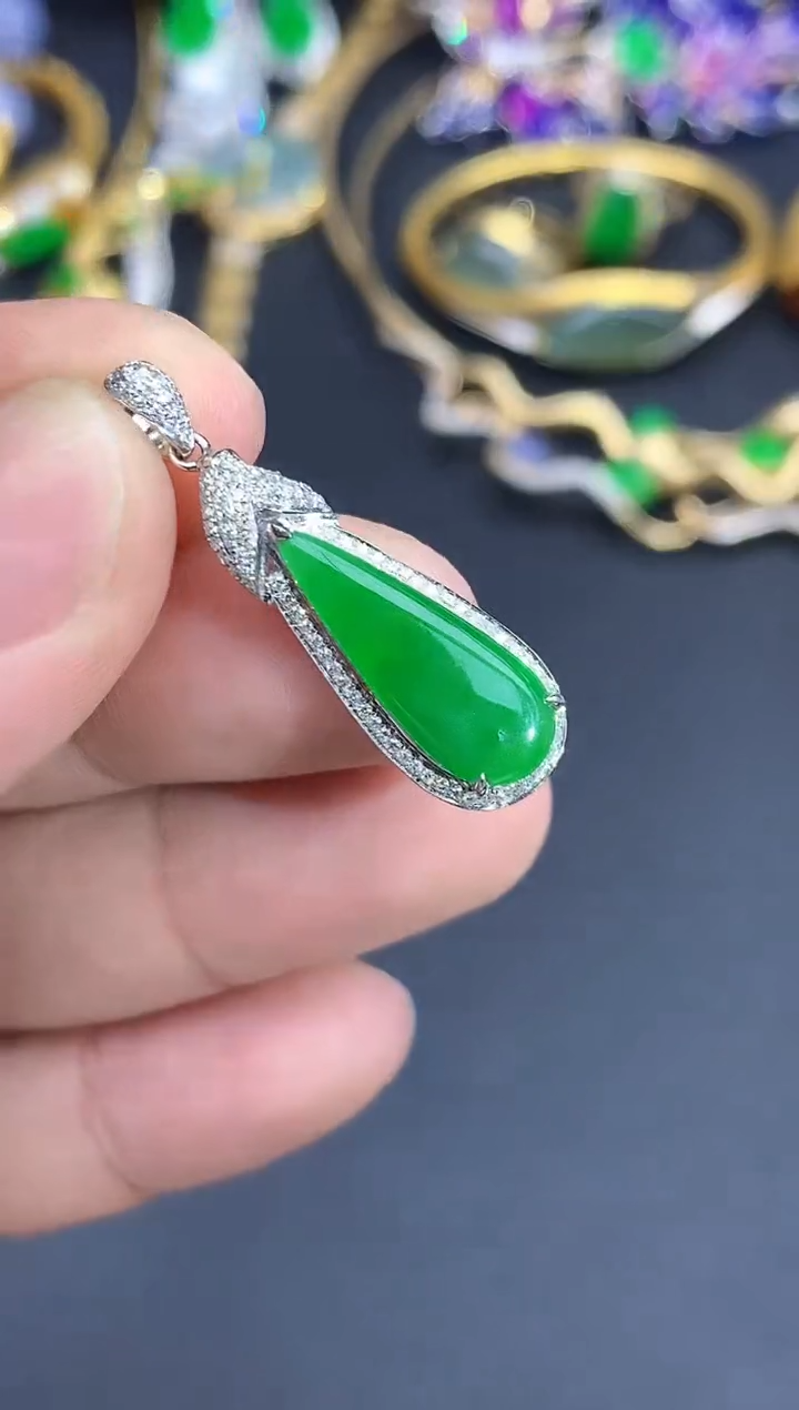 翡翠18K金镶嵌颈饰419-春日珠宝