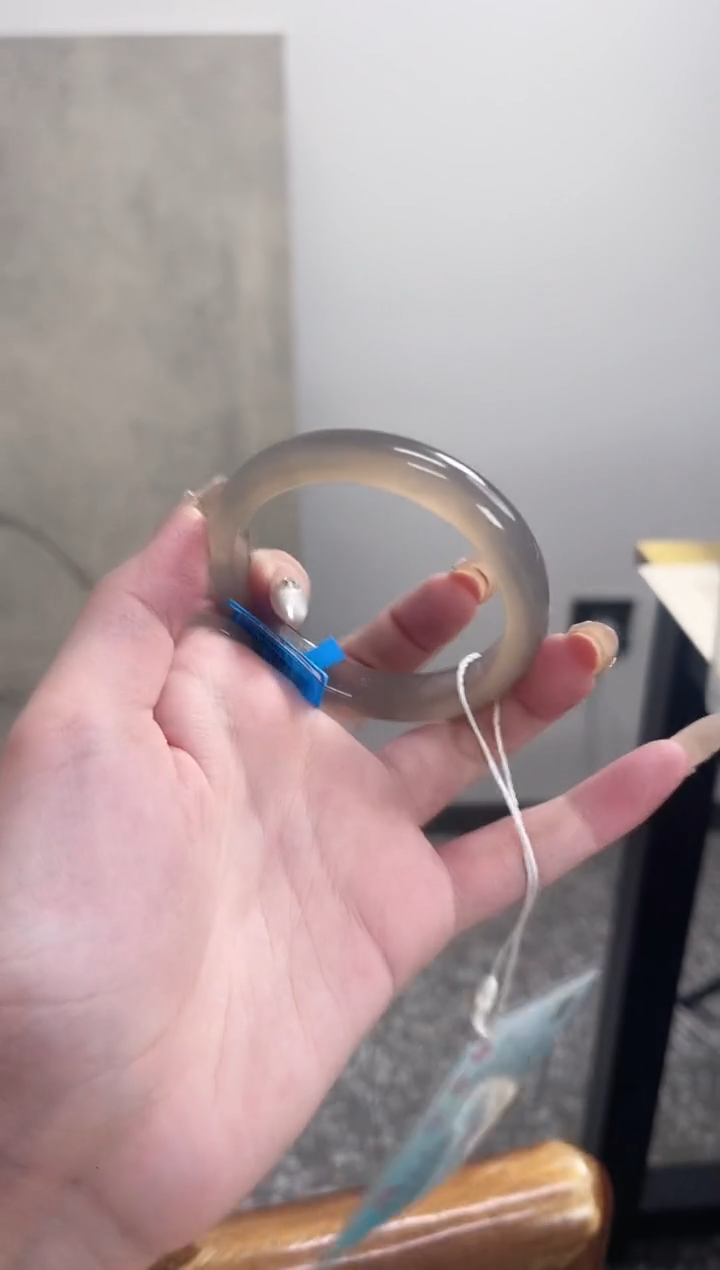 【闪购商品】玛瑙/玉髓手镯未镶嵌54圈