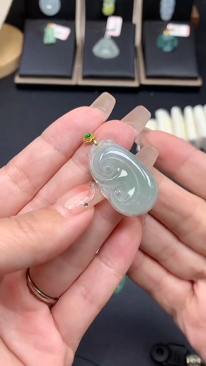 【闪购商品】翡翠吊坠(不含链)18K金镶嵌MS141750