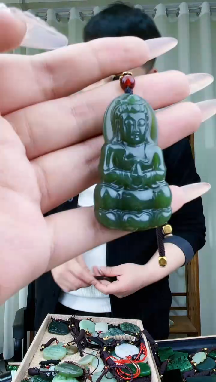 【闪购商品】和田玉挂件未镶嵌拍一发一，多样性发货！