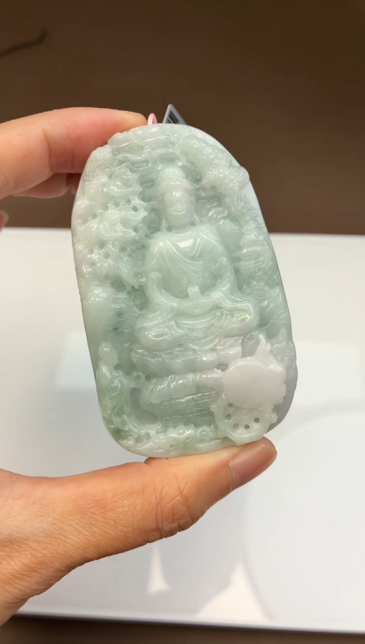 颈饰未镶嵌翡翠牌子