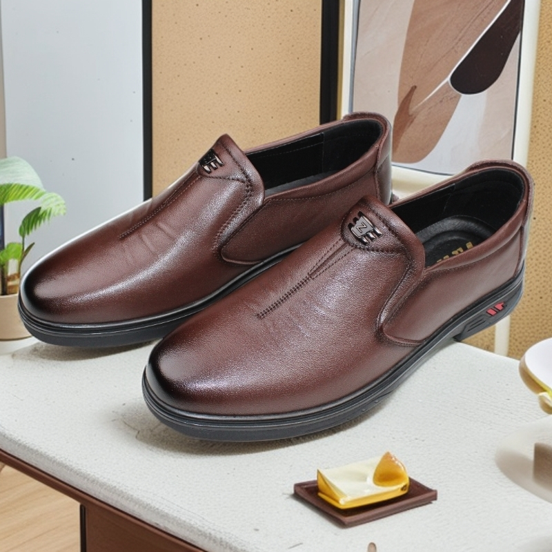 二哥2025全真皮上等头层牛皮男士上班舒适软底英伦风爸爸鞋9101