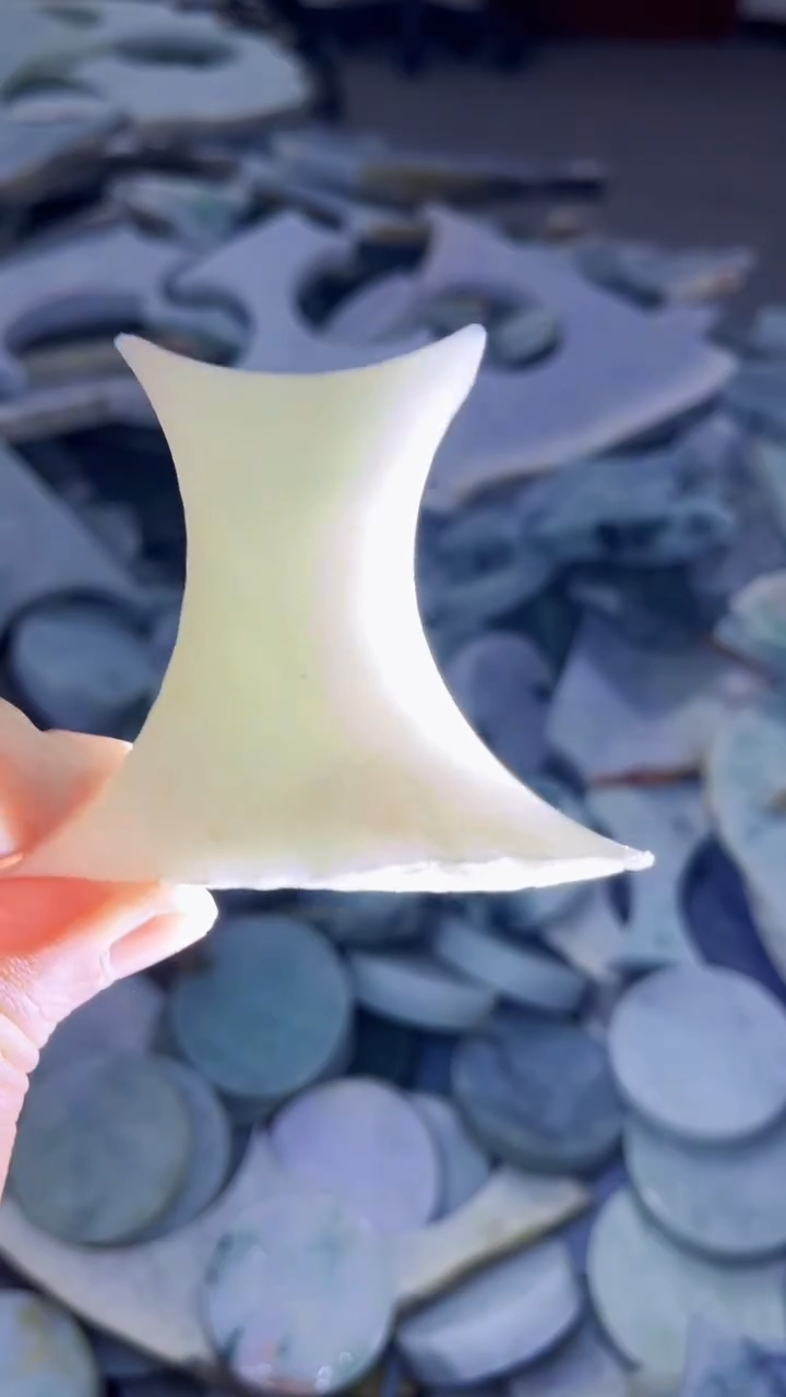 【闪购商品】翡翠挂件未镶嵌A货康壹198