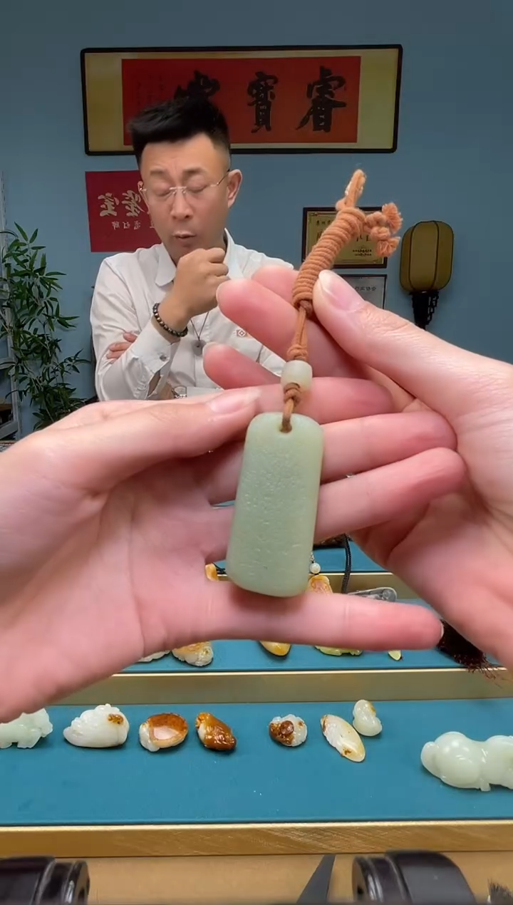【闪购商品】和田玉颈饰未镶嵌吊坠多样性发货拍一发一