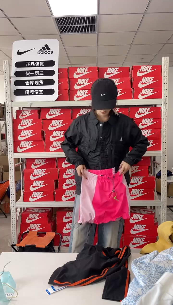 编码 187 尺码l  胸围衣长  正品直播间过款