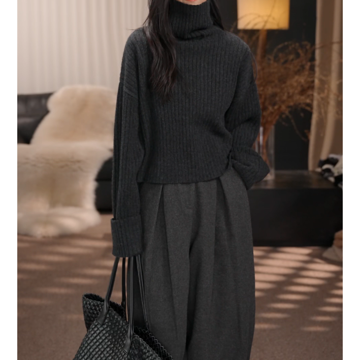 卢尚翻边袖短款毛衣88617