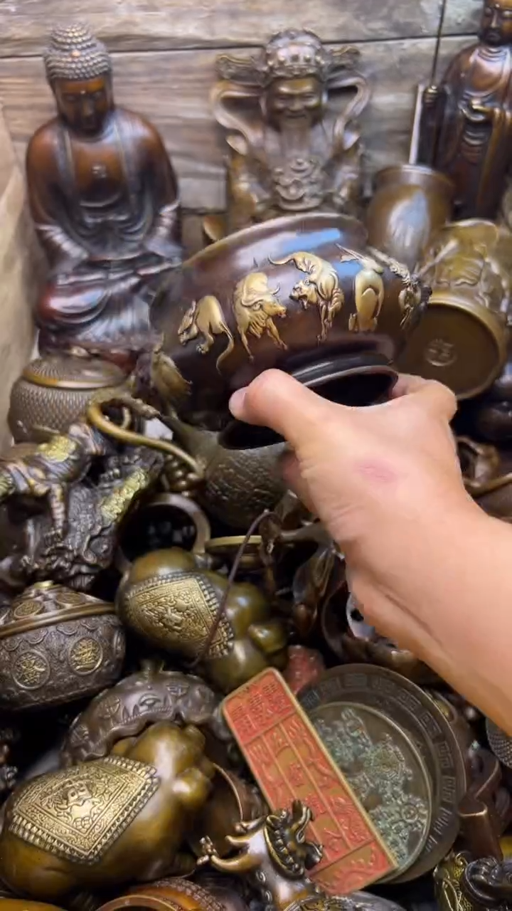 精美铜器，点击下单