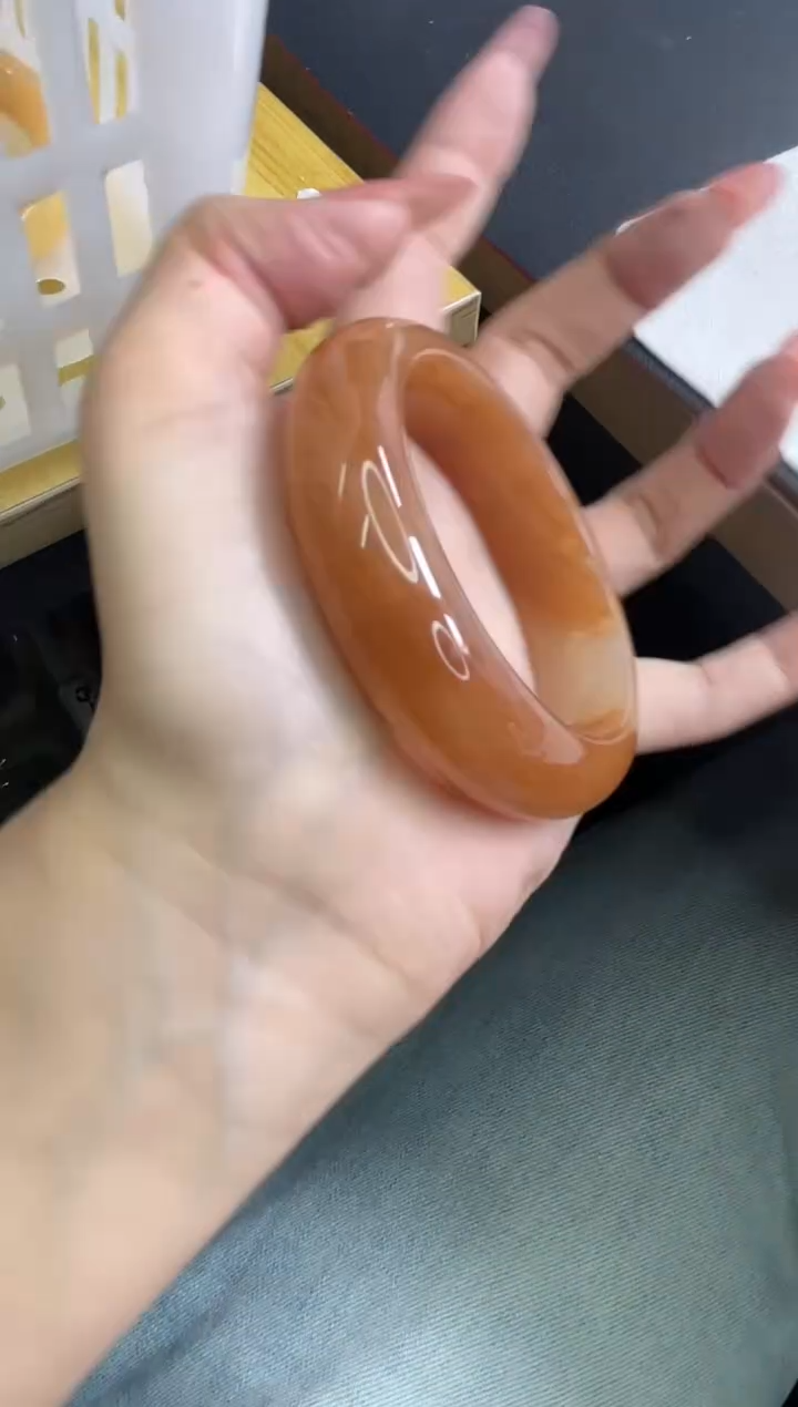 【闪购商品】石英质玉手镯未镶嵌342/54.8